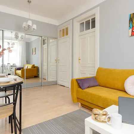 Appartamento Sunny Lwowska Street Metro By Renters Varsavia