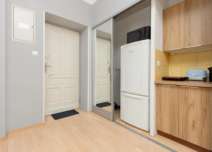 Sunny Lwowska Street Metro By Renters Appartamento Varsavia