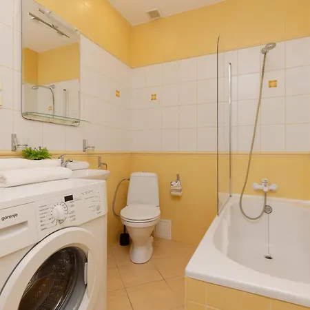 Sunny Lwowska Street Metro By Renters Apartamento *